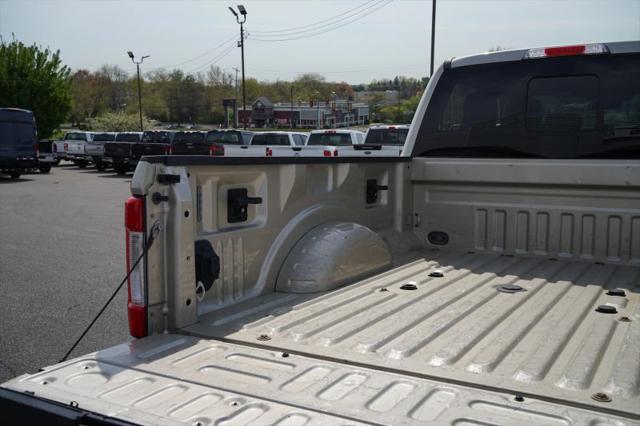 2017 Ford F-350 LARIAT
