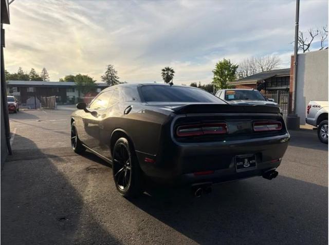 2017 Dodge Challenger R/T
