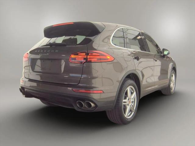 2016 Porsche Cayenne S
