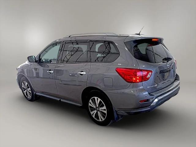 2017 Nissan Pathfinder SV