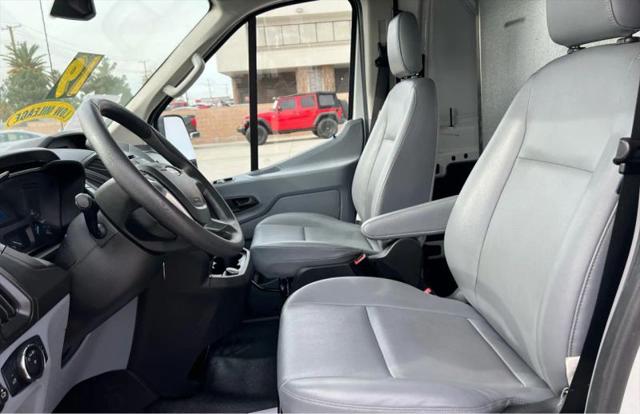 2019 Ford Transit Base