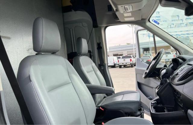 2019 Ford Transit Base