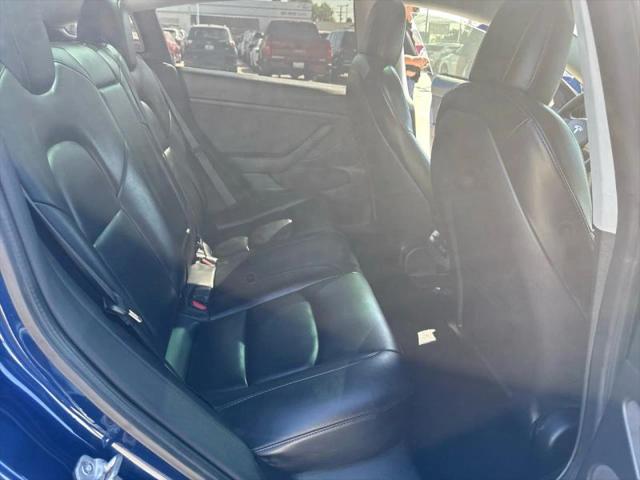 2022 Tesla Model 3 Long Range Dual Motor All-Wheel Drive