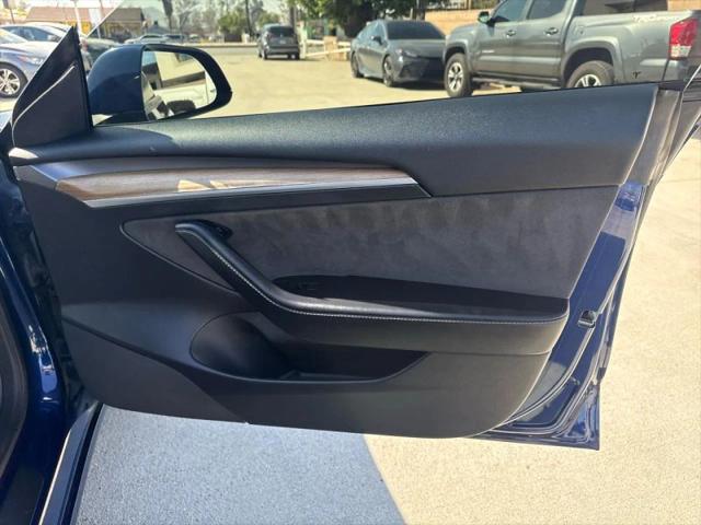 2022 Tesla Model 3 Long Range Dual Motor All-Wheel Drive