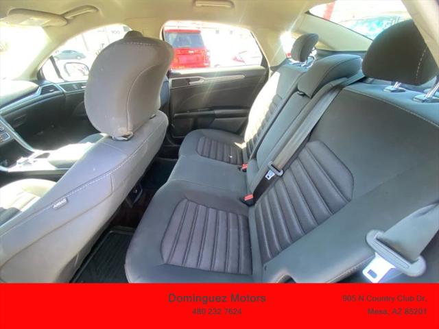 2017 Ford Fusion SE