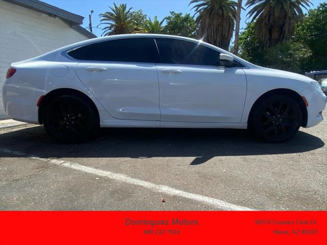 2016 Chrysler 200 Limited