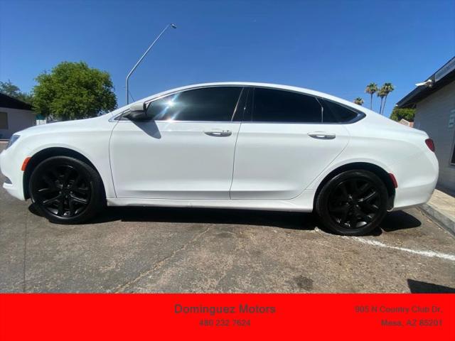 2016 Chrysler 200 Limited