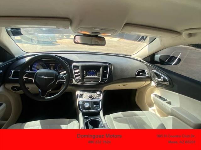 2016 Chrysler 200 Limited