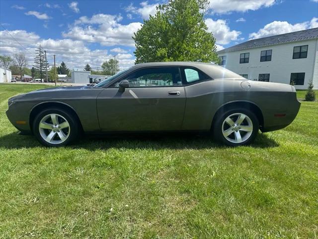 2009 Dodge Challenger SE