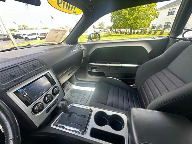 2009 Dodge Challenger SE