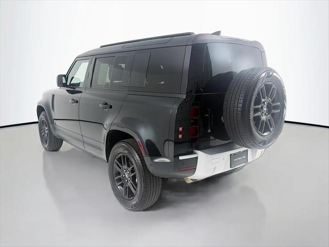 2025 Land Rover Defender 110 P300