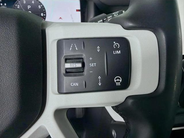 2025 Land Rover Defender 110 P300