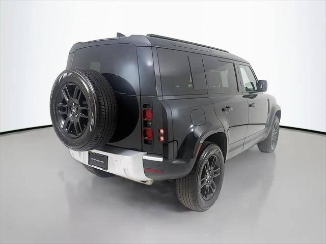 2025 Land Rover Defender 110 P300