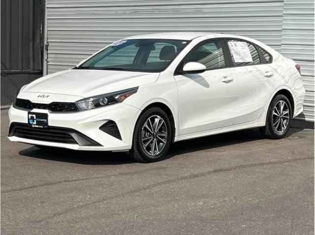 2023 Kia Forte LXS
