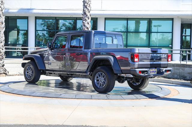 2026 Jeep Gladiator GLADIATOR SPORT 4X4