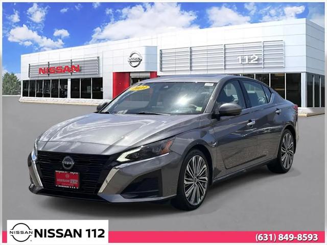 2023 Nissan Altima SL FWD for sale in PATCHOGUE, NY