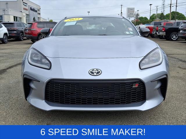 2025 Toyota GR86 Premium