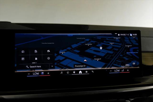 2025 BMW X6 xDrive40i