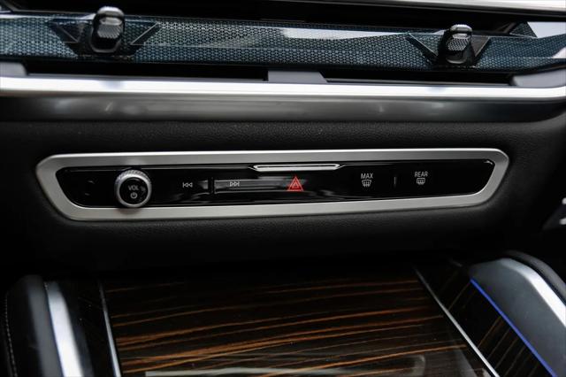 2025 BMW X6 xDrive40i