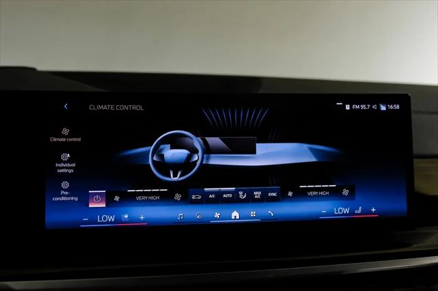 2025 BMW X6 xDrive40i