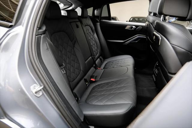 2025 BMW X6 xDrive40i