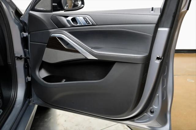 2025 BMW X6 xDrive40i