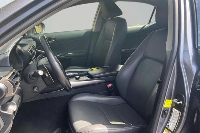 2018 Lexus IS 300 300
