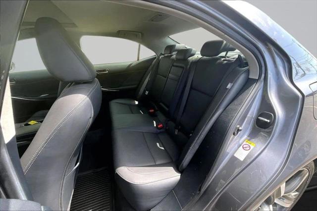 2018 Lexus IS 300 300