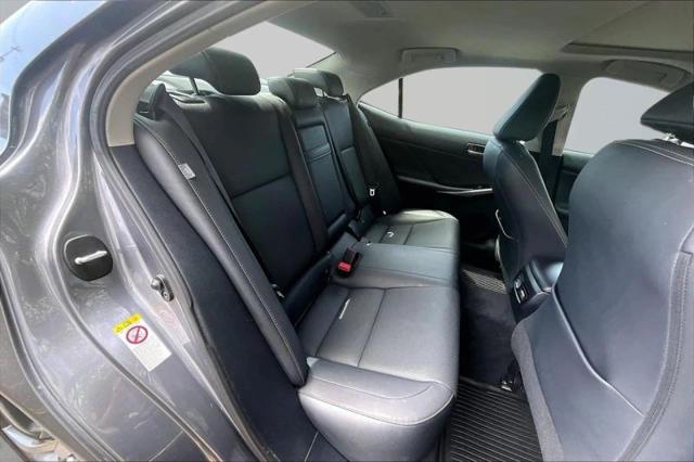 2018 Lexus IS 300 300