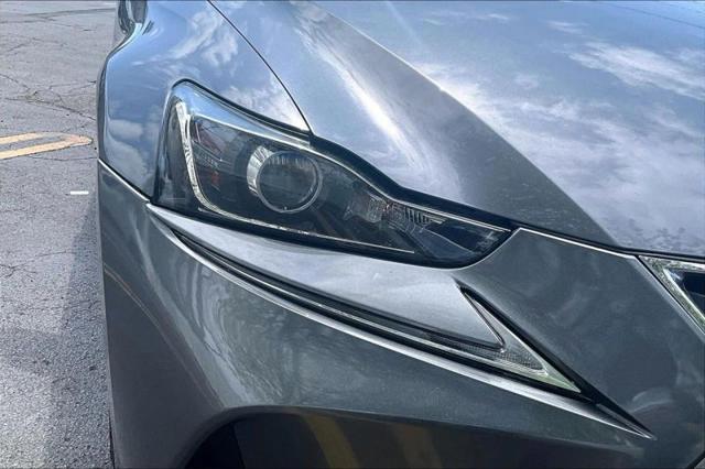 2018 Lexus IS 300 300