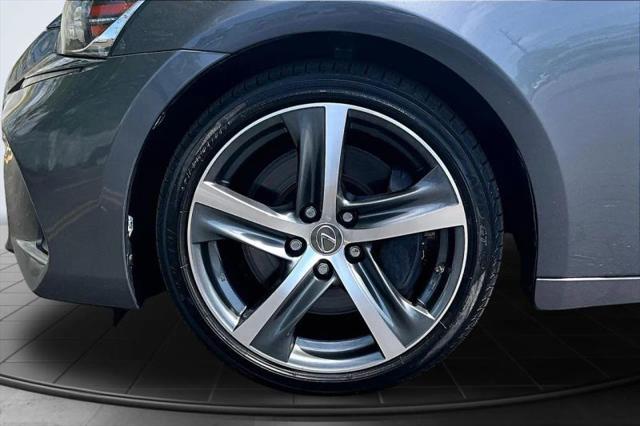 2018 Lexus IS 300 300