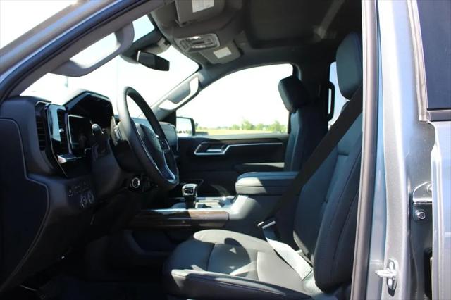 2026 Chevrolet Silverado 1500 4WD Crew Cab Short Bed RST