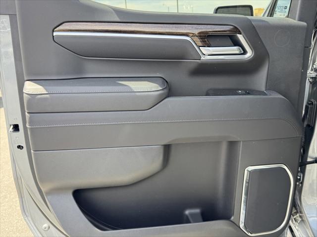 2026 GMC Sierra 1500 Crew Cab, Short Bed, Elevation, RWD