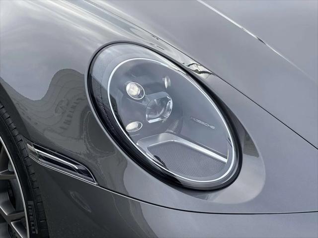 2021 Porsche 911 Carrera