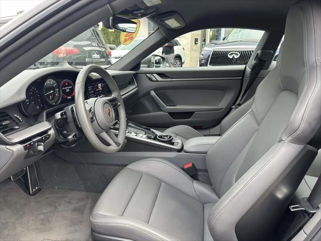 2021 Porsche 911 Carrera