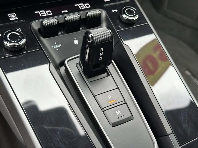 2021 Porsche 911 Carrera
