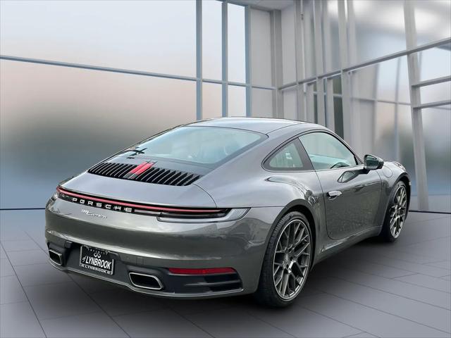 2021 Porsche 911 Carrera