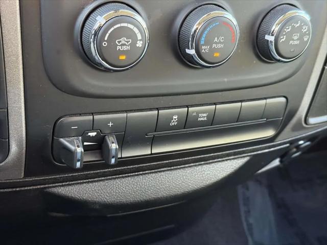 2019 Ram 1500 Classic Express Quad Cab 4x4 6'4" Box