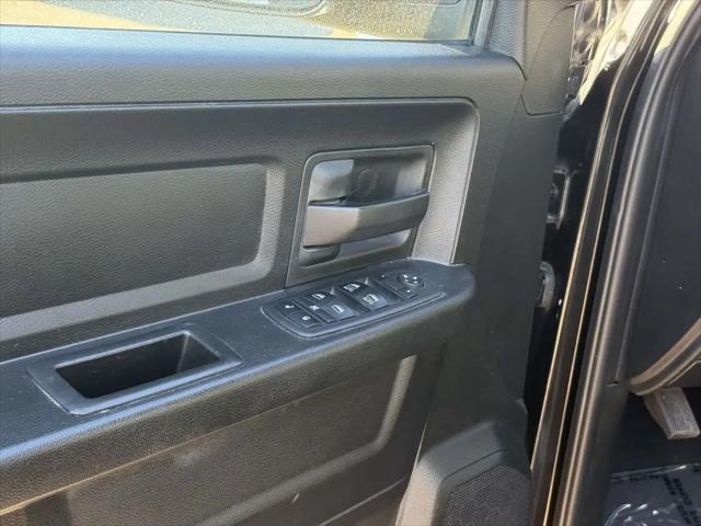 2019 Ram 1500 Classic Express Quad Cab 4x4 6'4" Box