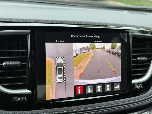 2026 Chrysler Pacifica Select AWD