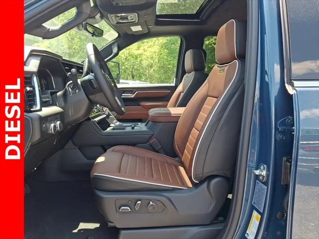 2026 GMC Sierra 2500HD Crew Cab, Standard Bed, Denali Ultimate, 4WD