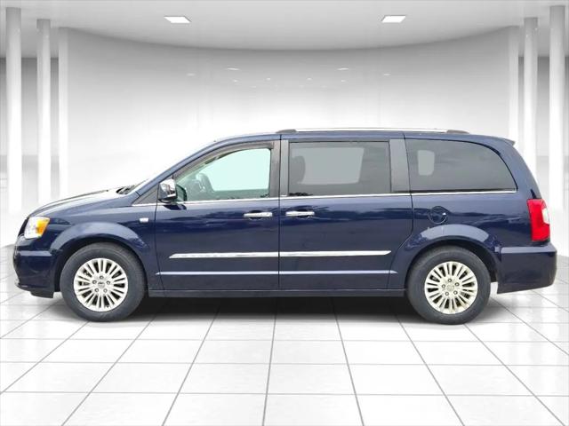 2014 Chrysler Town & Country Touring-L 30th Anniversary