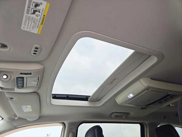 2014 Chrysler Town & Country Touring-L 30th Anniversary