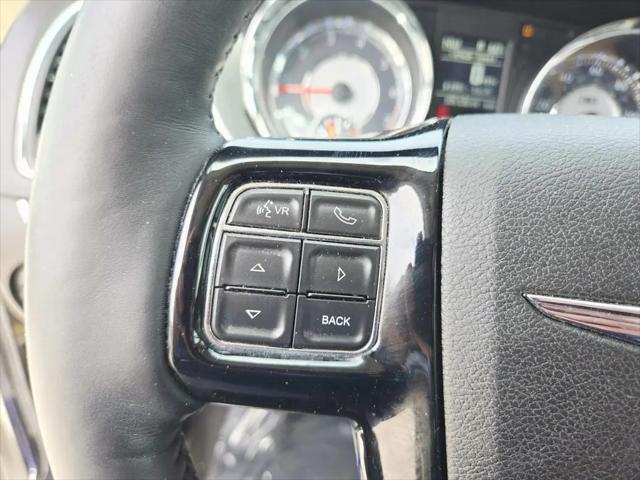 2014 Chrysler Town & Country Touring-L 30th Anniversary
