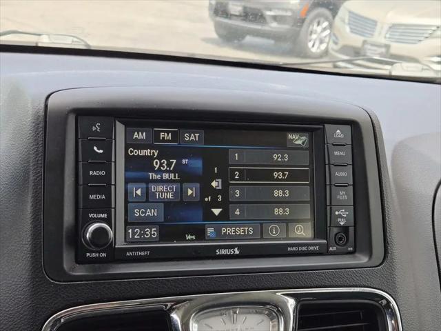2014 Chrysler Town & Country Touring-L 30th Anniversary