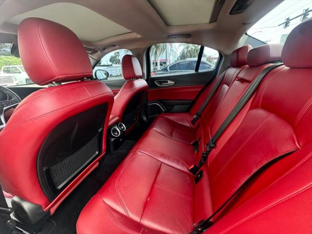 2018 Alfa Romeo Giulia RWD