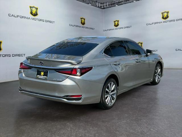 2021 Lexus ES 300h 300h