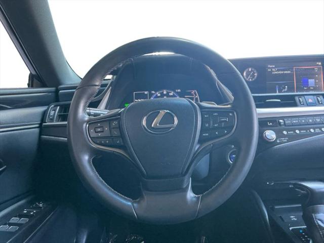 2021 Lexus ES 300h 300h