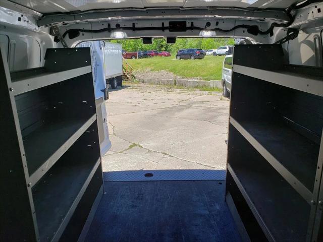 2022 Ford Transit Cargo Van Base