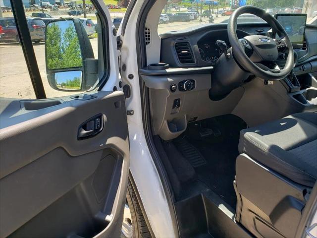 2022 Ford Transit Cargo Van Base